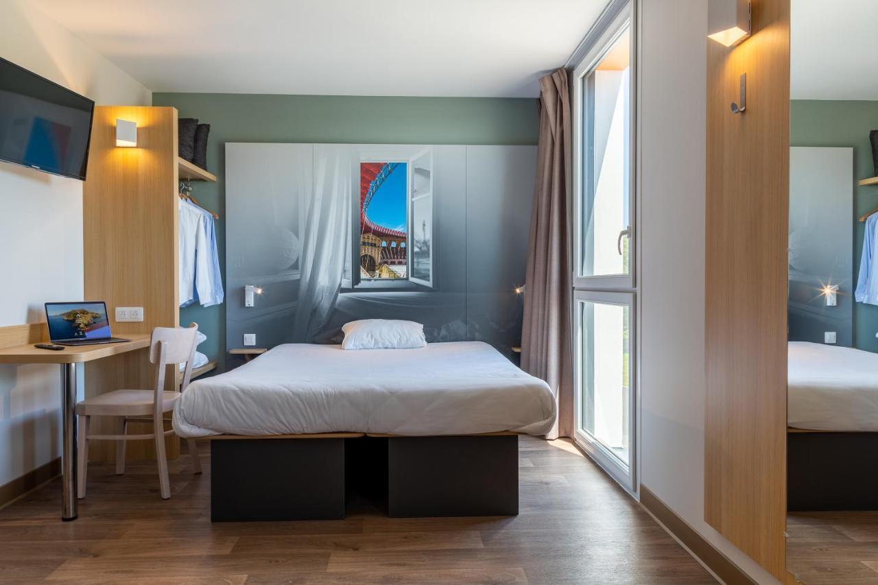 Hotel B&B HOTEL Les Herbiers